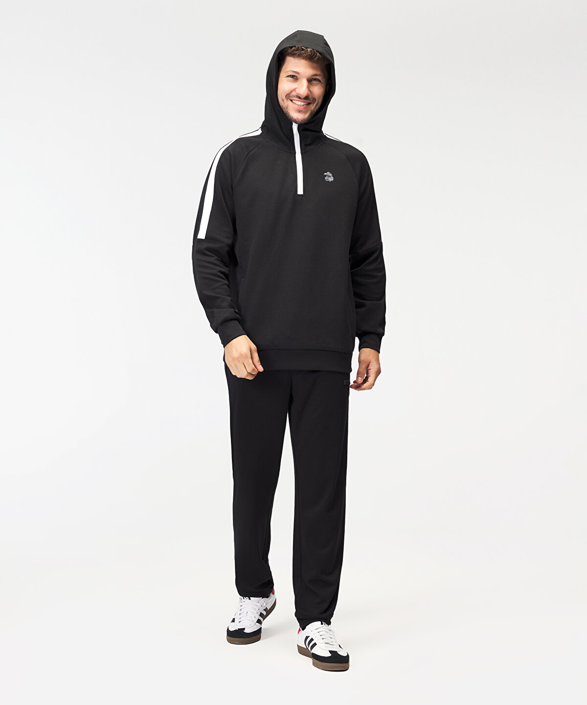 BEŞİKTAŞ ERKEK KAPÜŞONLU SWEATSHIRT 7526230T2 6KBYBEB80003-02