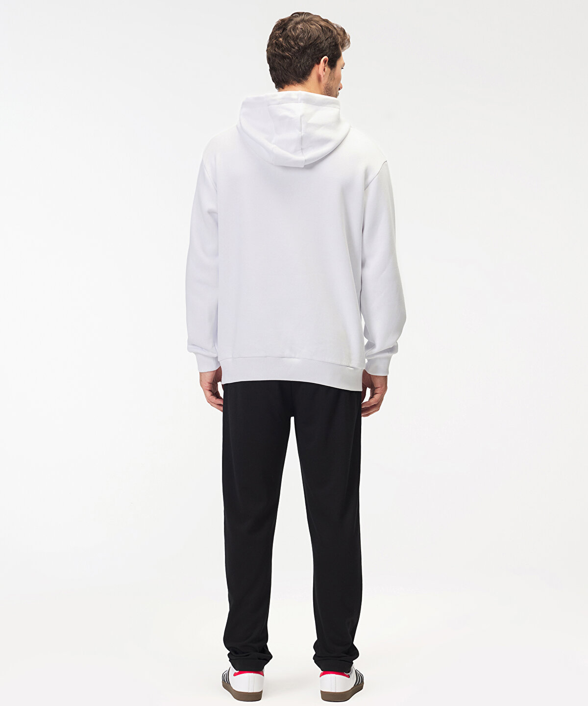 BEŞİKTAŞ ERKEK KAPÜŞONLU SWEATSHIRT 7526221T3 6KMZEB800003-01